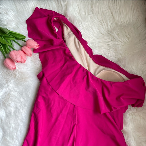 KONA SOL NWOT Pink Women's Ruffle One Shoulder Full Coverage One Piece Swimsuit - Picture 8 of 14